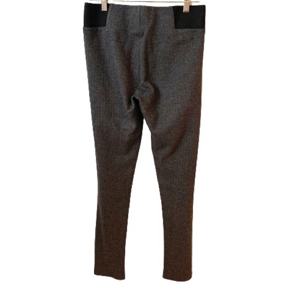 2/$10 🔥Herringbone Grey and Black Leggings with Elastic Waistband - Picture 2 of 6